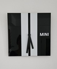 Mini Wall Clock Stripes Wanduhr Cooper