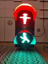 LED Ampel mit Fernbedienung Verkehrsampel Ampelmann / Licht / Garten