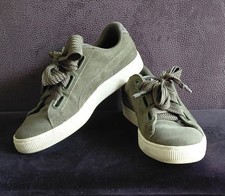Puma Sneaker grün Gr. 40