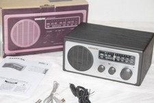 Kompaktes SANGEAN AM-/FM-Radio WR-1, für UKW und Mittelwelle, in SCHWARZ - OVP