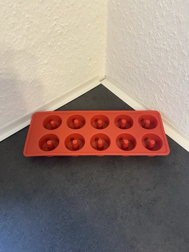 Tupperware mini donut backform - donut,