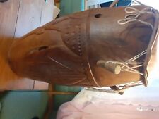 KPANLOGO AFRIKANISCHE TROMMEL MIT SCHNITZEREIEN