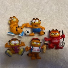 10x GARFIELD Figuren von BULLY Teufel Tennis Fußball …….