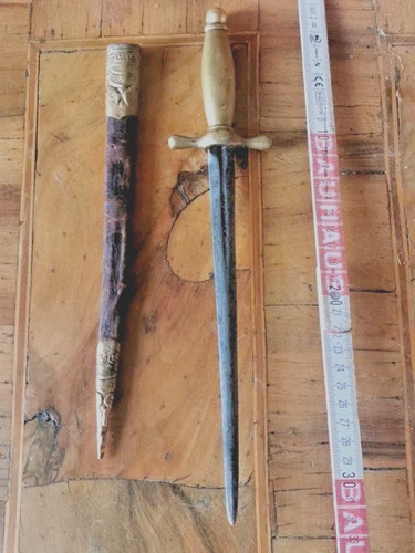 Ein sehr altes messer - ein,