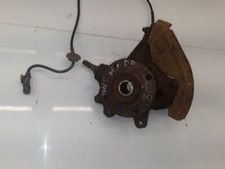 Peugeot 406 2002 Coupe LHD 2.2hdi 98kw Vorne Rechts Fahrwerk Hub Spindel Gelenk