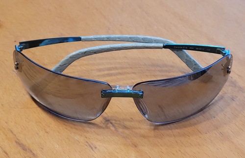 Coole blaue sonnenbrille von - blaue,