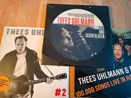 Thees uhlmann picture - x,