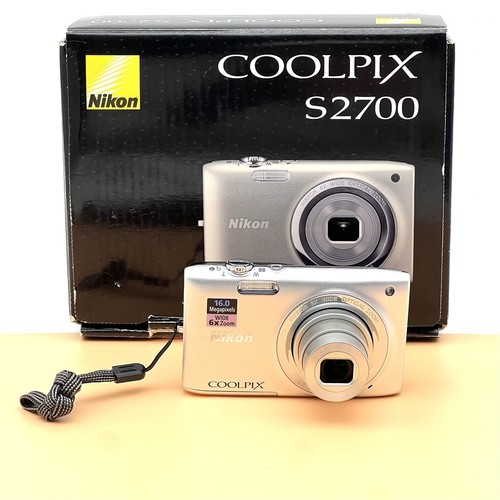 Nikon coolpix s2700 grau mp - grau, 16