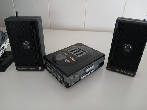 Vintage aiwa t37 walkman - aiwa, hs-t37
