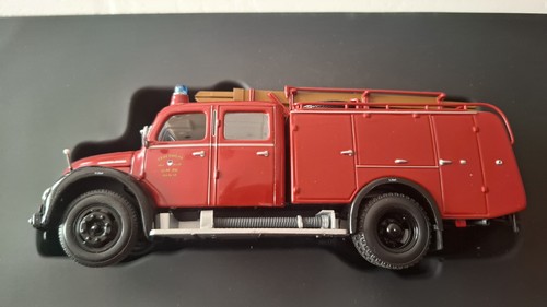 Minichamps feuerwehr 43 - minichamps, 1:43