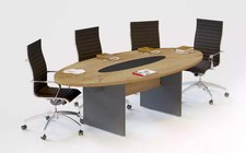 Moderner Konferenztisch