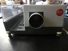 Leica Diaprojektor Pradolux