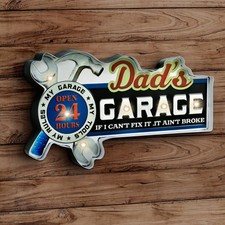 Blechschild Dad`s Garage and Tools LED Beleuchtung   geprägt Werkzeug Geschen...