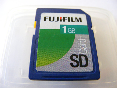 1gb secure digital card - .,