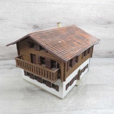 MARKE? - Spur 0 - Karton Haus