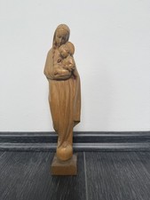 Geschnitzte Holzfigur