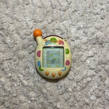 Tamagotchi Connection V4  – Bandai - WIZ 2004 - funkt. – selten - guter Zustand