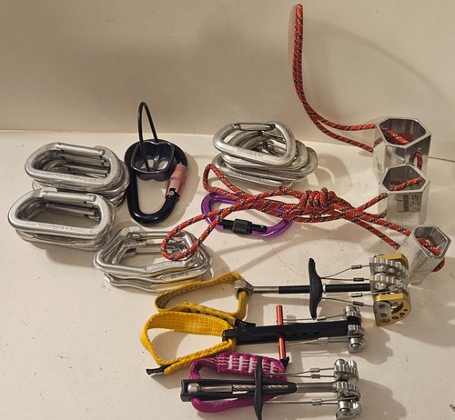 Rock climbing lot - rock,