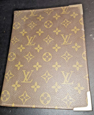 Dokumentenmappe DIN A4 35 Jahre alt aus Leder Dekor eines bekannten Hersteller