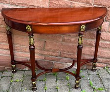 Wunderschöne Kirschbaun Konsolen Tisch mit Schöne Verzierungen 80 cm Hoch
