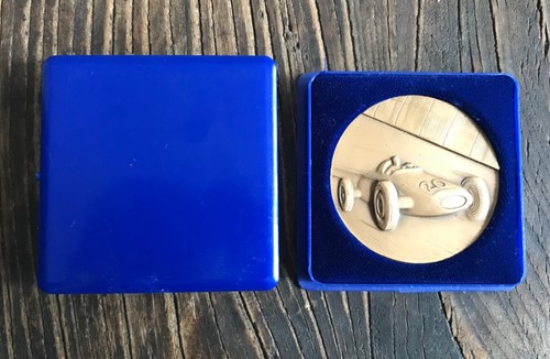 Alte plakette badge oldtimer - plakette,