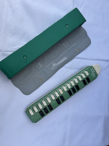 Hohner melodica soprano - melodica,