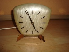 50er Jahre Tischuhr mit