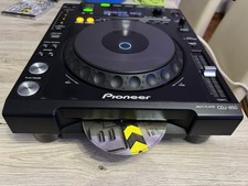 Pioneer CDJ-850 + Decksaver +