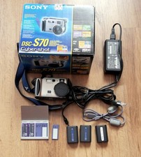 Sony Cyber-shot DSC-S70 3.1MP