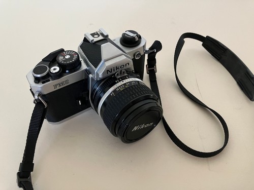 Nikon fm1 aus - nikon, japan_analoge