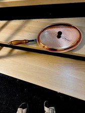 Kupferpfanne mit Deckel