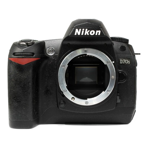 Nikon d70s dslr - nikon,
