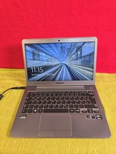 Laptop Samsung NP530U3C