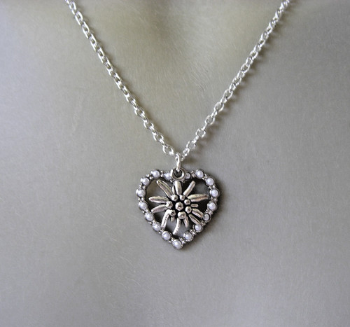 Herz kette mit edelweiß - herz-kette,