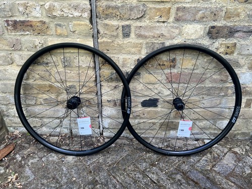 Swiss gravel 700c - gravel,