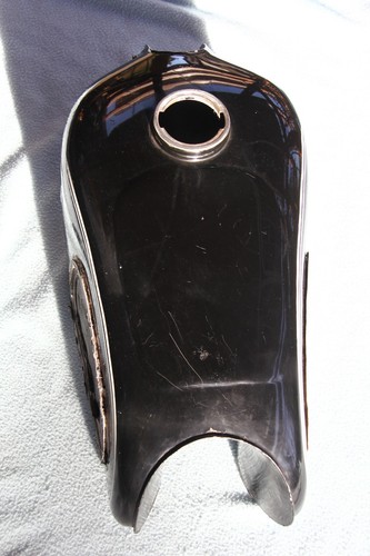 Tank einer bmw 250 r26 - bmw,