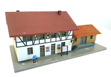 Faller - Bahnhof mit Fachwerk