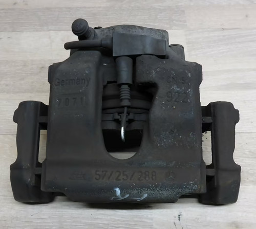 Bremssattel vorne rechts