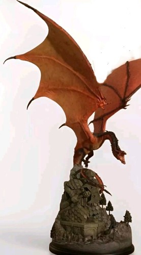 Weta workshop smaug the - workshop, fire