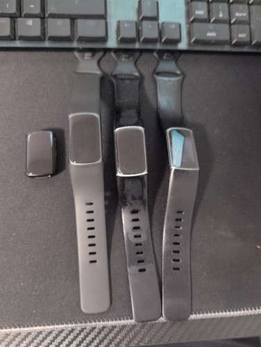 Fitbit charge 5 - 3x, 1x