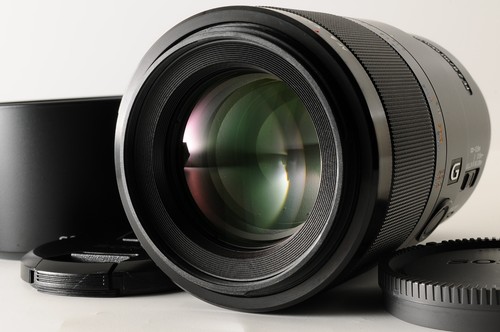 Sony 90mm macro g oss - f/2.8,