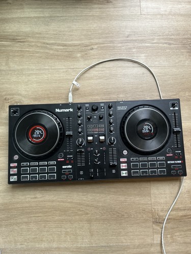 Numark mixtrack platinum - mixtrack,