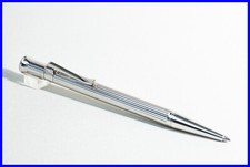 schöner GRAF VON FABER-CASTELL Kugelschreiber platiniert mit schwarzer Mine