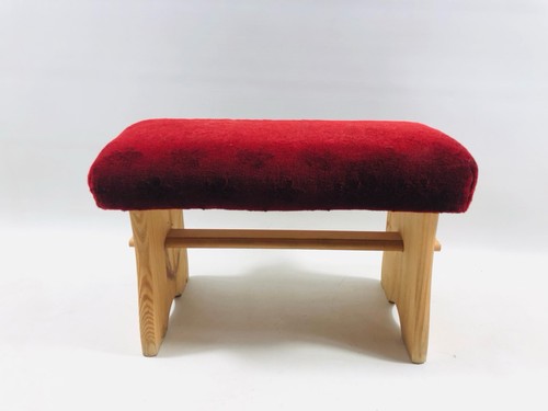 Hocker holz tritt mit rotem - holz,
