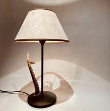 Design Tischlampe mit Geweih-Element – J.P. Ryckaert, Frankreich