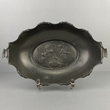 Wundervolle Relief-Schale mit