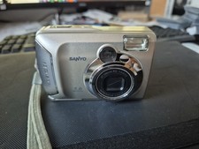 Sanyo S5 Xacti 5.0 MP Vintage