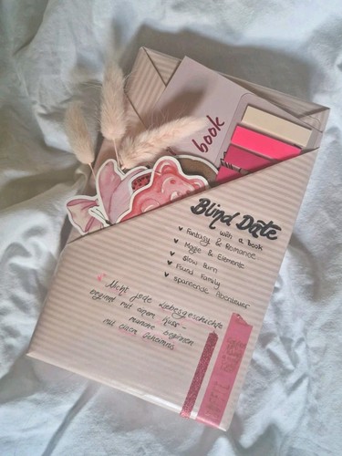 Blind date with book - with,