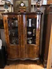 Art Deco Vitrine im Barock