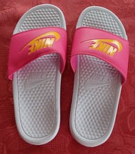 Nike Badelatschen Größe 39